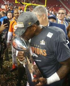 Todd Davis | Denver Broncos (Super Bowl 50 Champions) with Lombardi Trophy